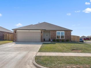 443 Fox Den Dr, Newcastle, OK 73065