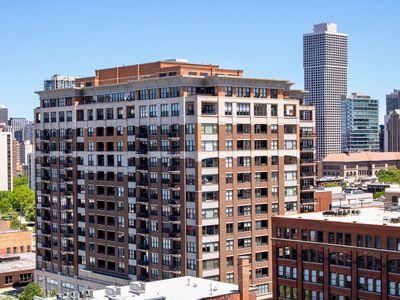 849 N Franklin St UNIT 413, Chicago, IL, 60610