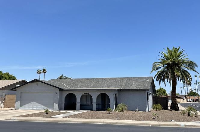 1st image of 2706 W Monte Ave