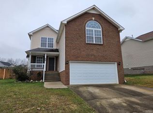 934 Cobbler Dr, Clarksville, TN 37040