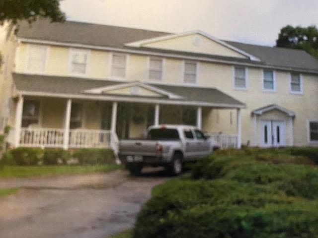 1st image of 131 N Bay Shore Dr