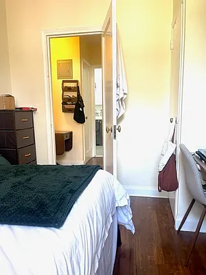 Rented by Oxford Property Group | media 7