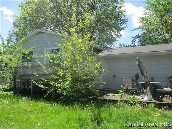 2nd image of 10 Highview Dr
