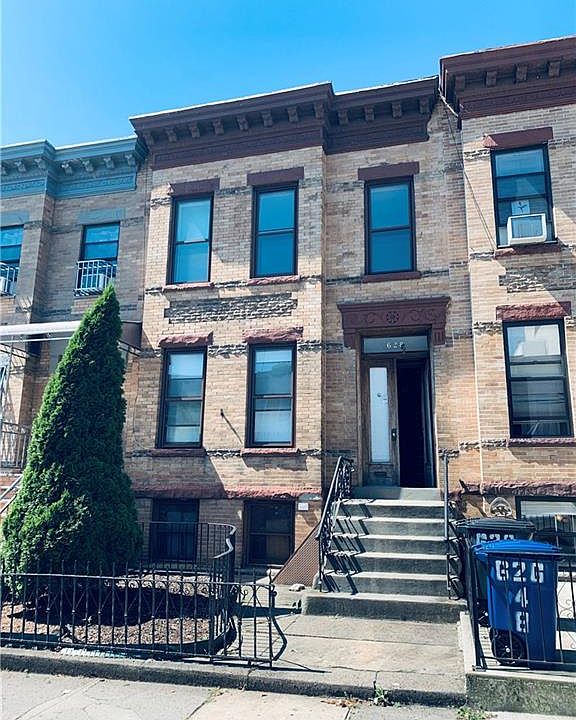 2nd image of 628 48th St