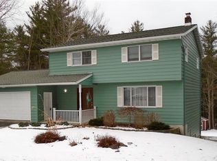 174 Hillside Ter, Endwell, NY 13760