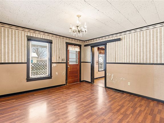 3rd image of 162 A St