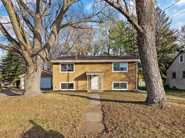 1718 English St, Saint Paul, MN 55109