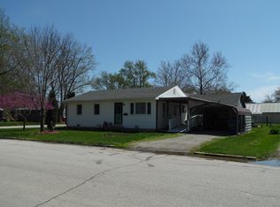 142 E Robard St, Brookfield, MO 64628