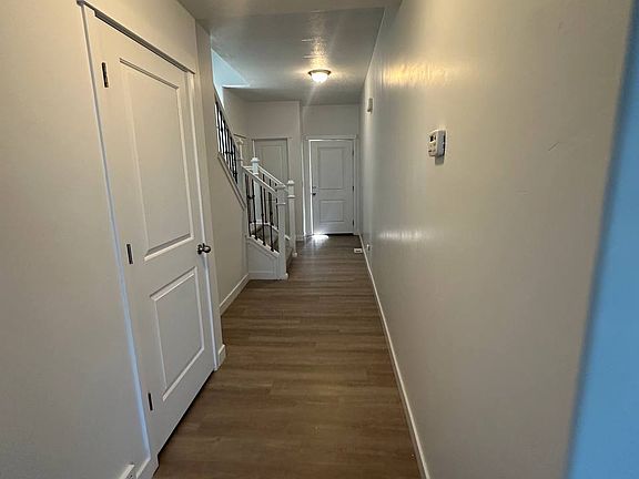 4th image of 172 N Concord View Way