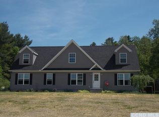 17 Preusser Rd, Craryville, NY 12521