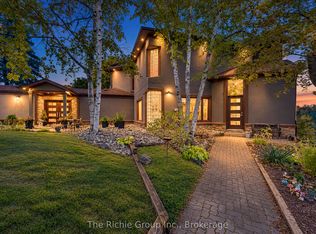 21 Bartley Dr, Caledon, ON L7E0N1