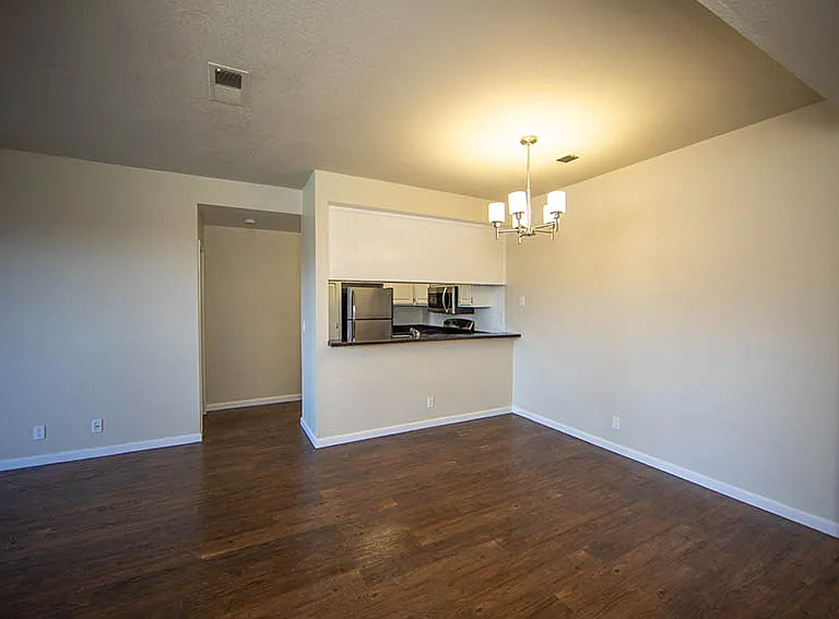 Laurel Grove — Photo 39