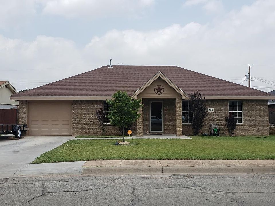 1st image of 309 E Pecan Ave