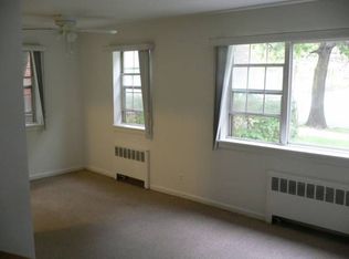 69-55 150th St #33A, Flushing, NY 11367