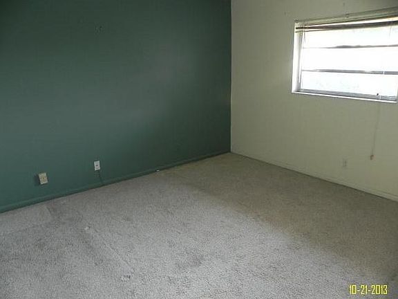 5th image of 750 SE 6th Ave APT 328