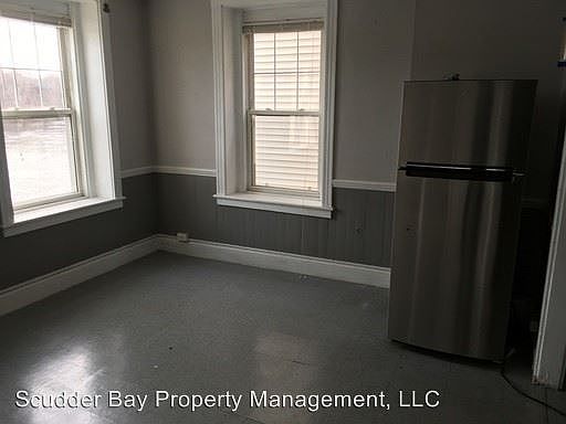 3rd image of 104 River St #1065