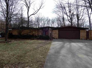 516 Widener Ln, South Bend, IN