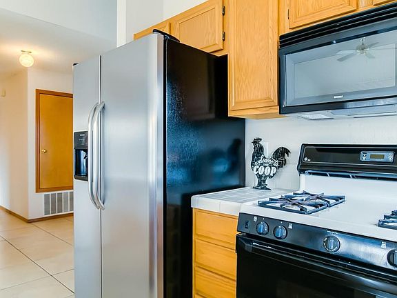 013_Kitchen (5)