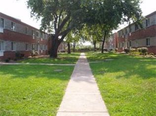 418 Elm Grove Ln #7, Hazelwood, MO 63042