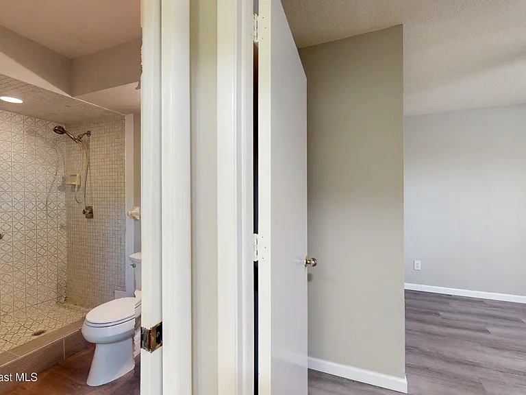 2160 N Highway A1a Hwy #303 — Photo 42