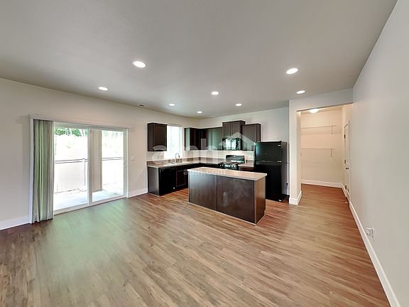 3rd image of 1709 Blacktail Ln