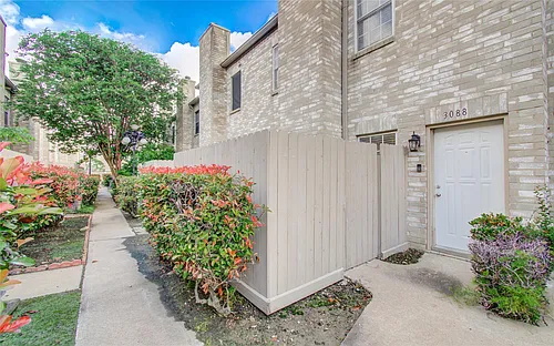 3088 Holly Hall St #3088 Photo 1