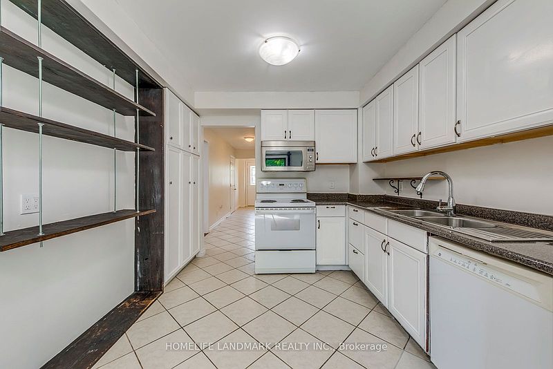Oakville Townhouse for rent - 4 Bedrooms — photo 10