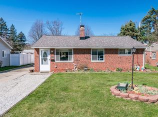 6406 Iroquois Trl, Mentor, OH 44060