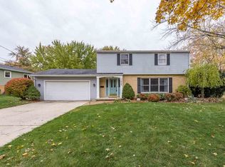 1045 W Center St, Alma, MI 48801