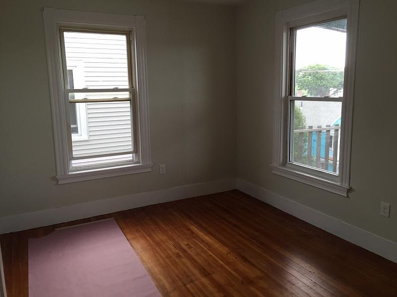 2nd image of 104 Marion St #31