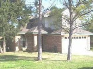 905 E Riverside Dr, Grapevine, TX 76051