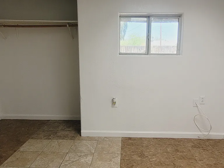 4412 N 67th Ave #2 — Photo 10