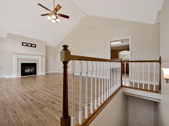 5th image of 7011 Annaview Ln