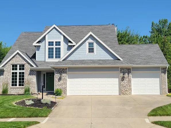 2212 Stonebriar Rd, Fort Wayne, IN 46814