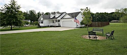 2nd image of 112 Rebecca Dr
