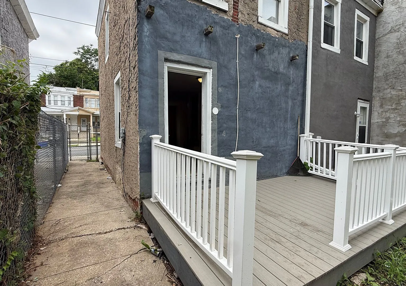 Lovely Home - Carroll Park — Photo 4