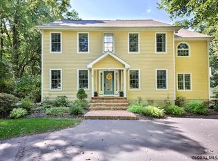 24 Amity Point, Clifton Park, NY 12065