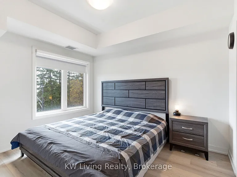56 Elizabeth St S #1304 — Photo 17