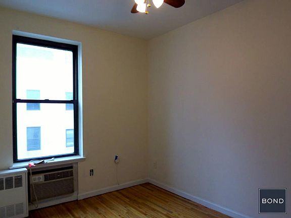 3rd image of 130 E 29th St APT 9