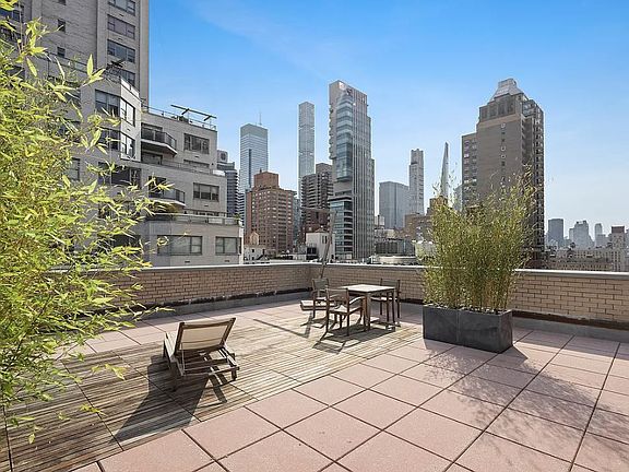 4th image of 250 E 65th St APT 8G