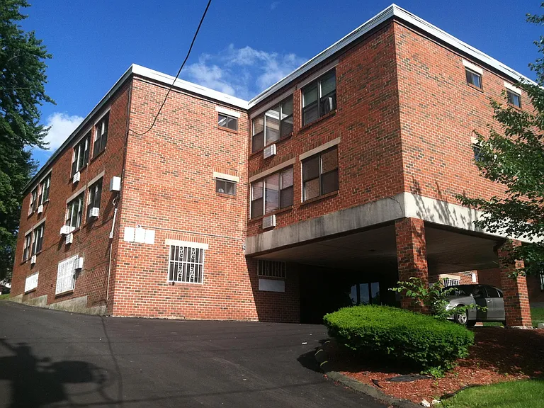 44 Grafton St #C3 — Photo 21