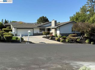 174 Town And Country Dr, Danville, CA 94526