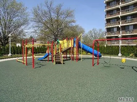 Rented by Douglas Elliman | media 21