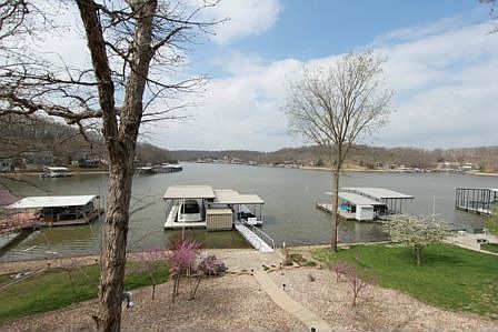 2nd image of 243 Buckeye Ln