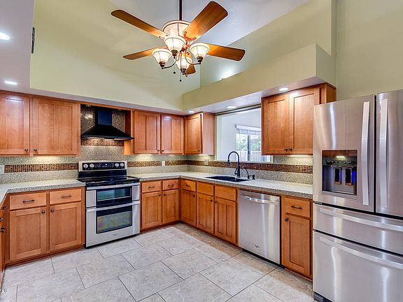 3rd image of 5445 E Crescent Ave