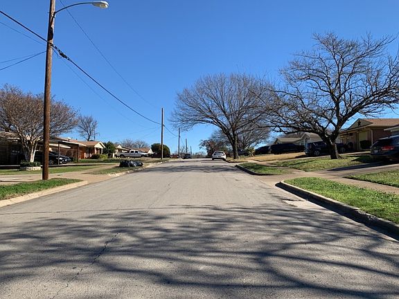 4th image of 909 Bluewood Dr