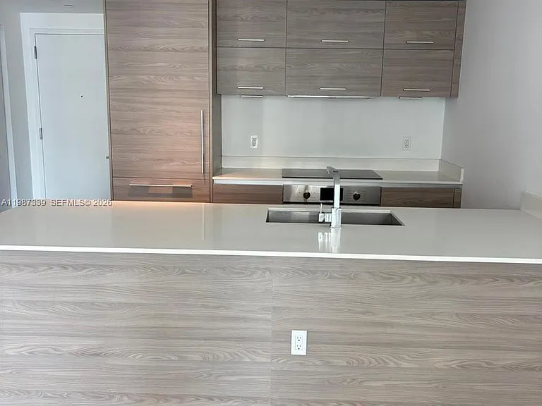 1300 S Miami Ave #2911 — Photo 6