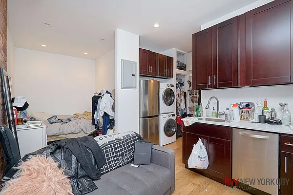 Rented by Keller Williams NYC | media 11