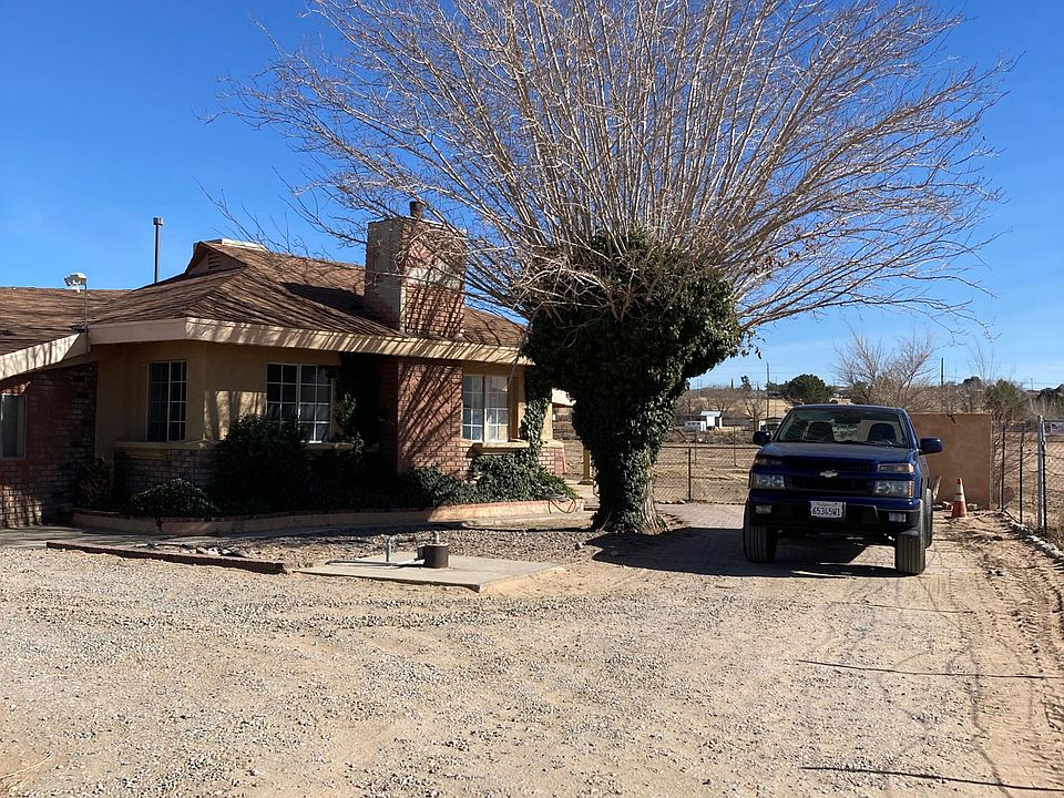2nd image of 11809 Cottontail Ln