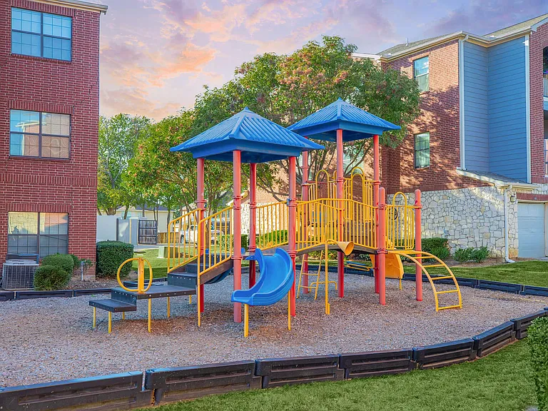The Homes of Mountain Creek — Photo 15